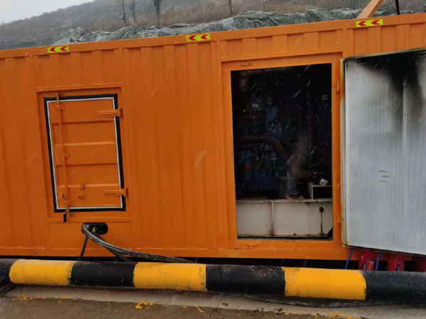 江北发电机出租 柴油发电机组电压低报警怎么办？