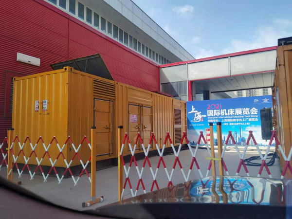 江北出租发电机-柴油发电机和汽油发电机哪个更好一些?