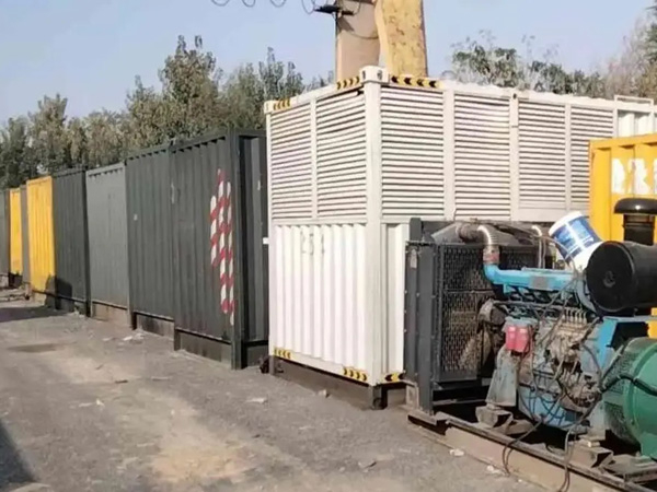 江北200KW柴油发电机机组每小时油耗是多少？